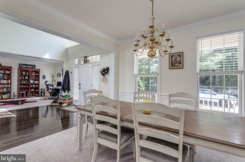 5800 Serengeti Ct, Haymarket VA  20169-3200 exterior