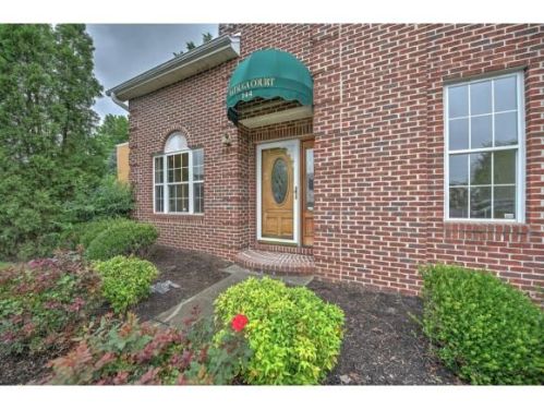 144 Ravine Rd, Kingsport, TN 37660-3825