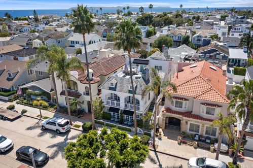 441 Seville Ave, Newport Beach, CA 92661-1528