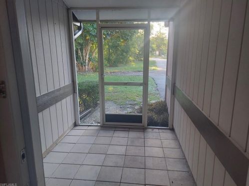 2120 21st St, Naples, FL 34117-4608