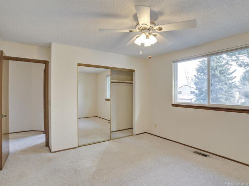 16003 Loyola Dr, Denver CO 80013-3355 exterior