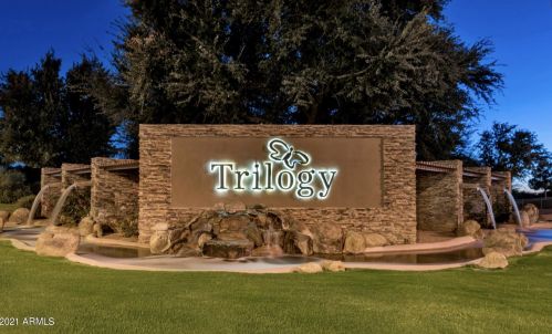 5160 Marigold Way, Gilbert, AZ 85298-2736