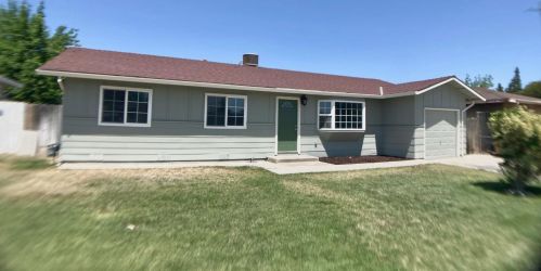 7210 Doris Ave, Winton CA  95388 exterior