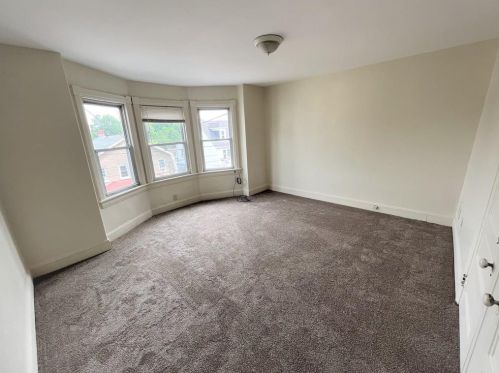 263 Wilkes Barre St, Easton PA  18042-6716 exterior