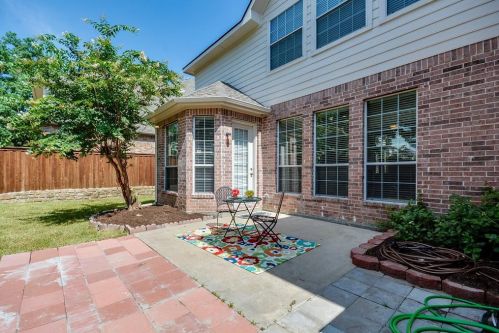 4604 Deer Valley Ln, Richardson TX  75082-3872 exterior