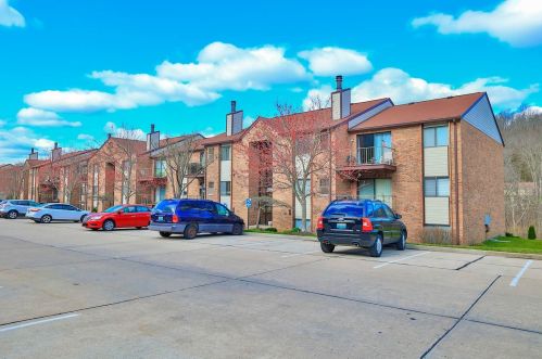 20 Woodland Hills Dr, Newport, KY 41071-5448