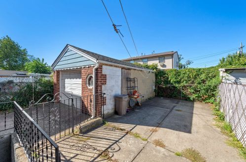 114-18 166th St, Jamaica, NY 11434-1214