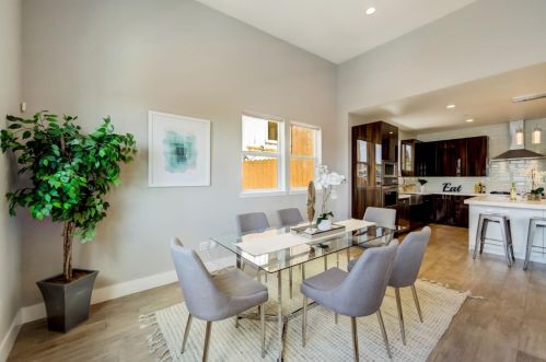 2624 Inyo Ave, Oakland CA  94601-1324 exterior