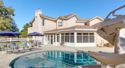 15414 Cuda Dr, Bakersfield CA  93307-9279 exterior