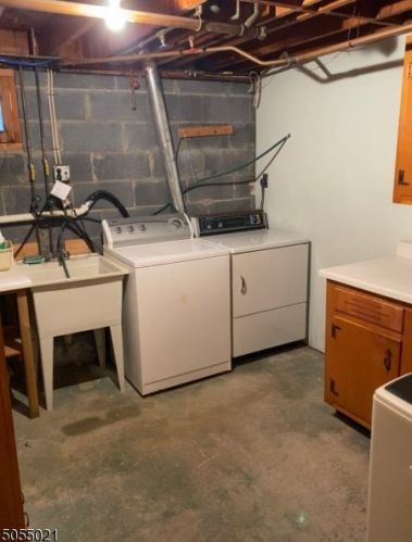 5 Linden Dr, Sparta NJ  07871-3723 exterior