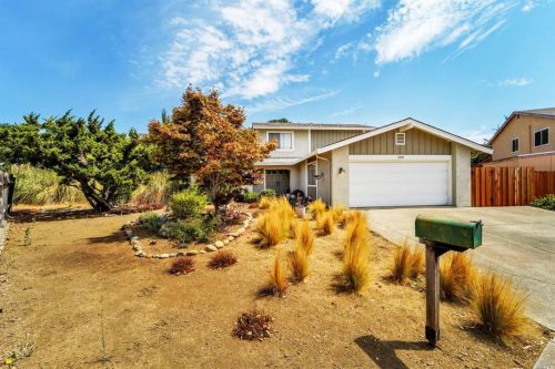 505 Bristol Ct, Benicia, CA 94510-1311