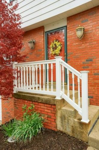 7918 Hemlock St, Pittsburgh, PA 15237-1978