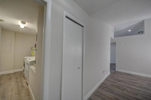 6568 Chugwater Cir, Port Saint Lucie FL  34983-2305 exterior