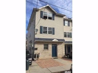 33 Cornell Pl, Staten Island, NY 10304-1808