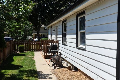 2106 107, Milwaukee WI 53226-2304 exterior