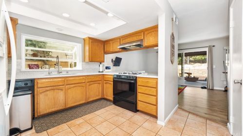 18360 Santa Fe Ave, San Bernardino CA  92407-1346 exterior