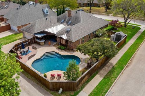1801 Normandy Dr, Richardson, TX 75082-4831