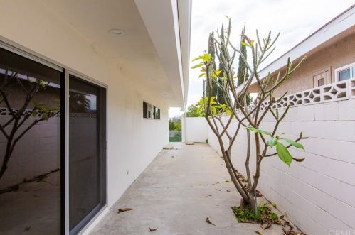 3041 Riverside Ter, Chino CA  91710-2965 exterior