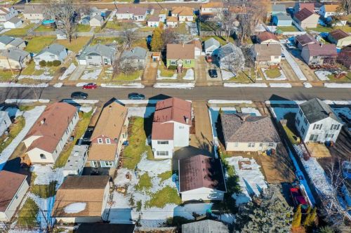 341 Grandview Ave, Menasha WI  54952-2225 exterior