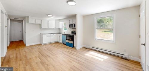 1700 Ogden Ave, Boothwyn, PA 19061-3421
