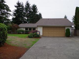 9312 70th St, Lakewood, WA 98498-4066