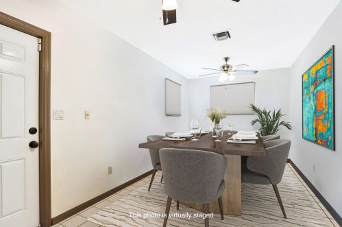 515 8th St, West Palm Beach FL  33403-3101 exterior