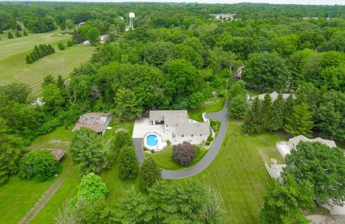 21 Buckeye Blvd, Pataskala OH  43062-8465 exterior