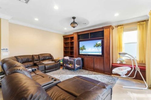 9741 Roche Pl, West Palm Beach FL  33414-6490 exterior