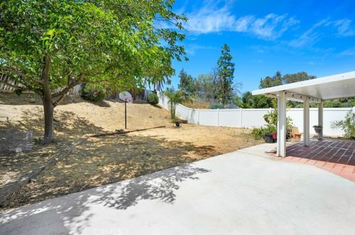 29233 Northpointe St, Lake Elsinore CA  92530-1200 exterior
