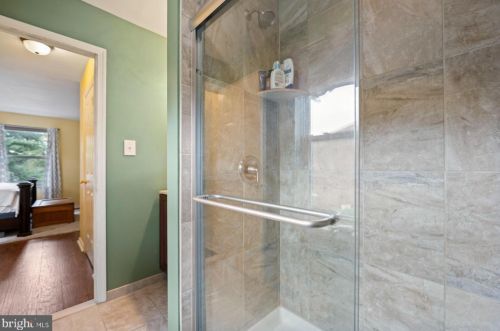 3080 Harbour Dr, Palmyra NJ 08065-2219 exterior