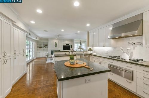 104 Van Ripper Ln, Orinda CA  94563-1120 exterior