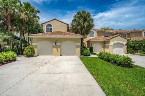 85 Silver Oaks Cir, Naples, FL 34119-4665