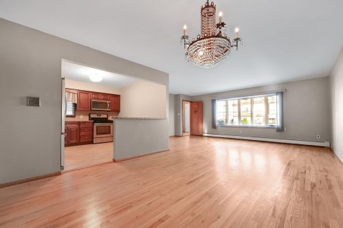 473 Avenue, Bayonne NJ  07002-4713 exterior