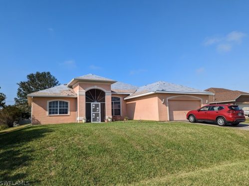 938 5th Pl, Cape Coral, FL 33990-2828