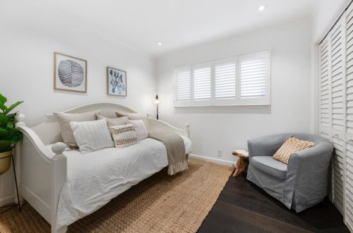 825 3rd Ave, San Bruno CA  94066-3211 exterior