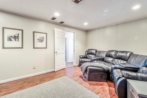 54 Mayfair Rd, Poughquag NY  12570-5012 exterior