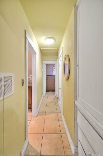 2831 Cade St, Long Beach CA 90805-3326 exterior