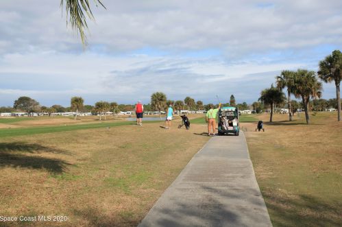 620 Puffin Dr, Sebastian FL  32976-7803 exterior