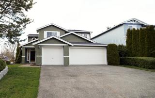 24002 11th Pl, Redmond WA  98075-8136 exterior