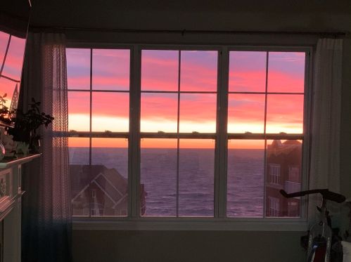 3862 Lake Dr, Milwaukee WI  53211-2446 exterior