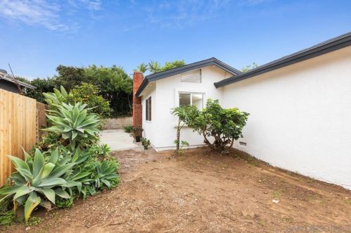 7301 Linbrook Pl, San Diego CA exterior