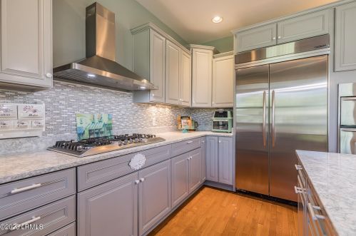 66 National Blvd, Beaufort SC  29907-1766 exterior