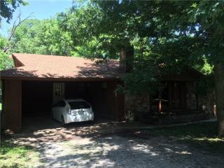 2443 Central St, Siloam Springs AR  72761-2511 exterior