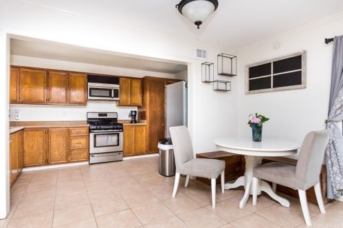 8112 San Heron Cir, Buena Park CA  90620-2970 exterior