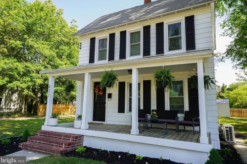 411 6th St, Laurel DE  19956-1363 exterior