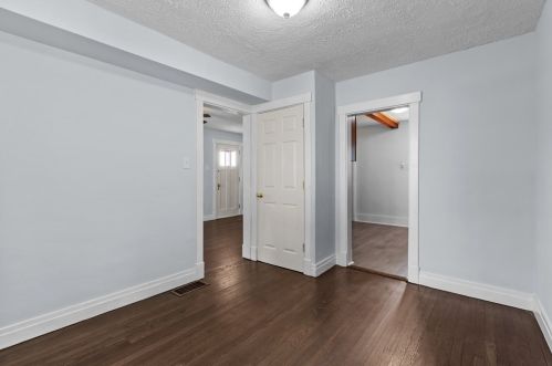 2133 Beckert Ave, Pittsburgh PA 15212-1408 exterior