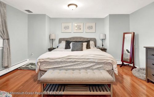 121 Avenue A, Bayonne NJ  07002-1255 exterior