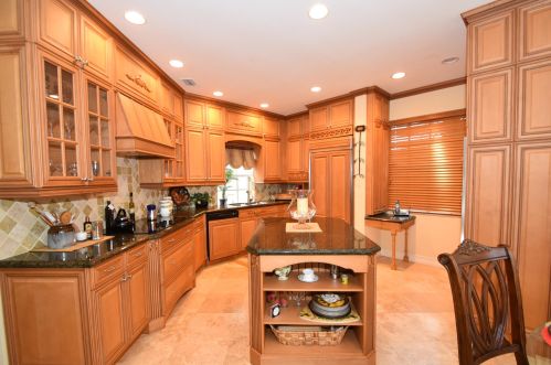 16839 Knightsbridge Ln, Delray Beach, FL 33484-6949