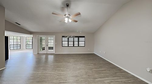 7811 Deer Foot Dr, New Port Richey, FL 34653-5011