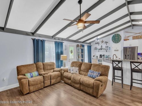 449 Toledo St, Sebastian FL  32958-4373 exterior